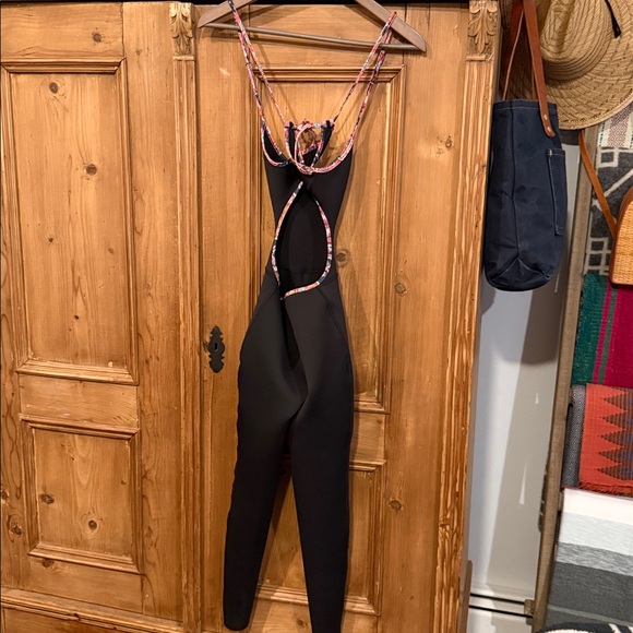 Seea Nazare Surf Bodysuit - Picture 6 of 7